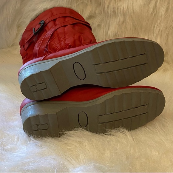Nortic Boots Women’s Size 8M Red Color Slip On Snow Boot Fur Lining‎ - Picture 4 of 7